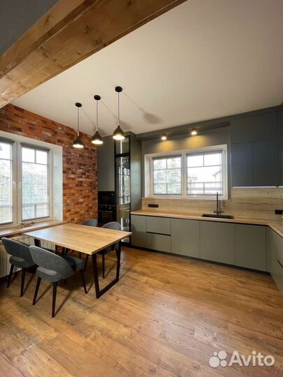 Кухонный гарнитур (любые размеры)