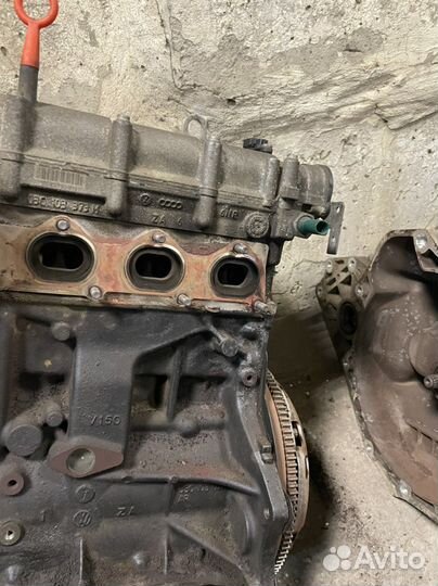 Двигатель Фольксваген Джетта 6 1.6 clra