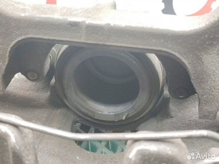 Суппорт тормозной передний правый Volkswagen