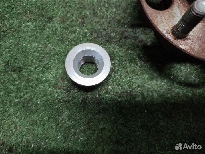 Ступица задняя правая Honda Civic 5D (FN) 2007