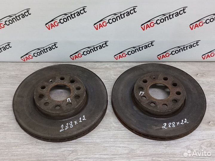 Диск тормозной передний Skoda Octavia A7 1.2 cjza