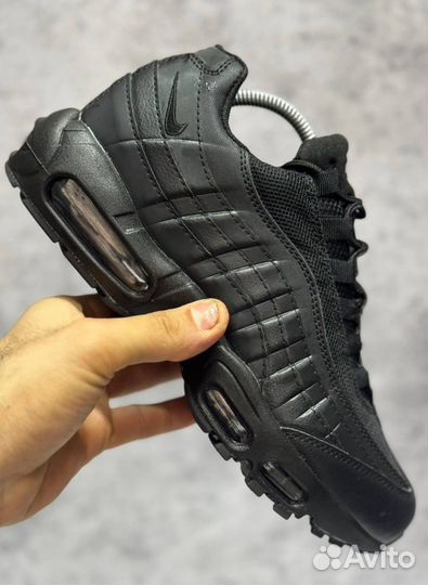 Кроссовки Nike Air Max 95 комфортные
