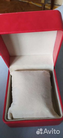 Подарочный футляр для часов