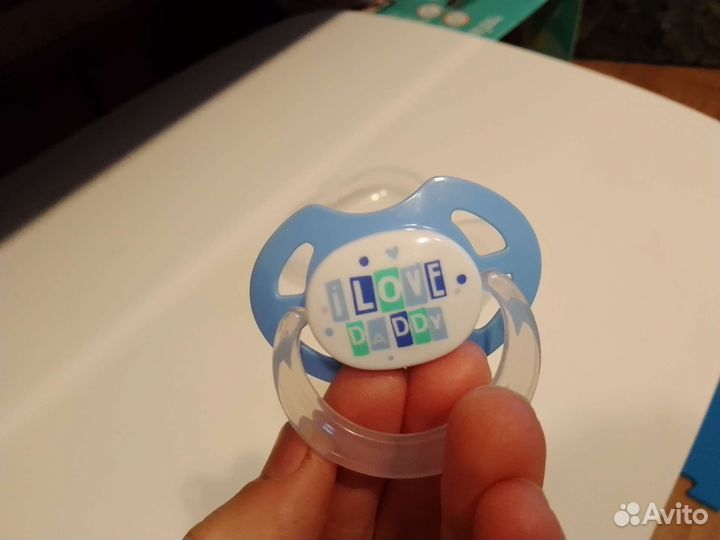 Соски-пустышки nuk + клипса-держатель