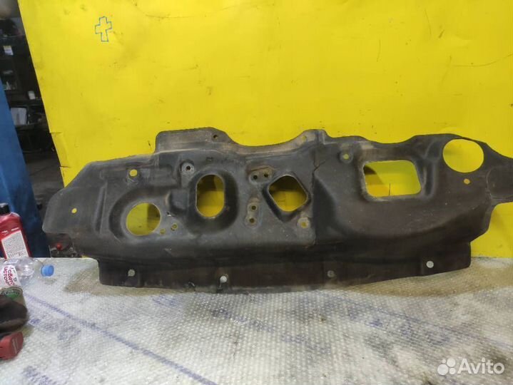 Шумоизоляция моторного отсека Hyundai Sonata LF