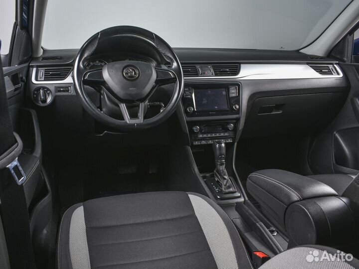 Skoda Rapid 1.6 AT, 2018, 89 159 км