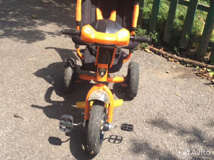 Детский трехколесный велосипед lamborghini