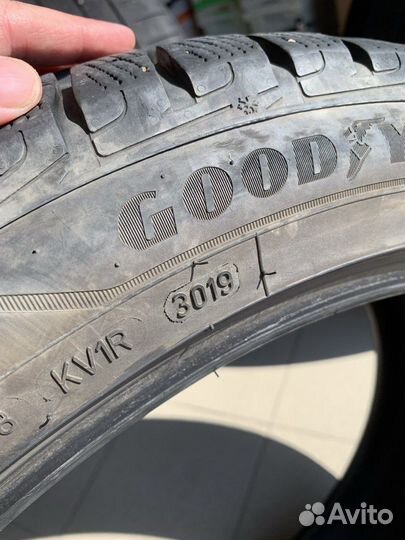Goodyear UltraGrip Performance+ 245/45 R20 и 275/40 R20