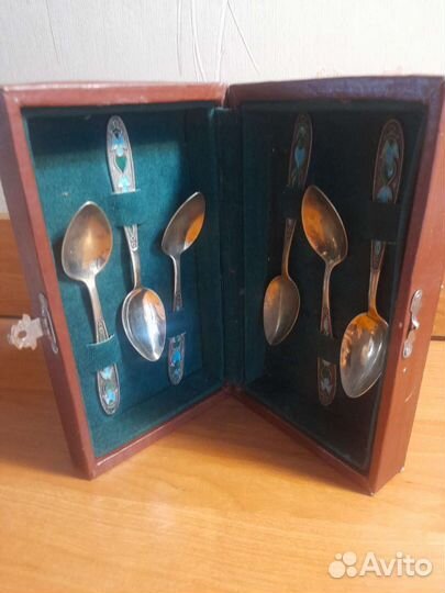 Серебряные ложки 875пробы с эмалью, СССР