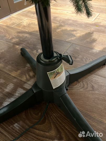 Ель искуственная 210 см