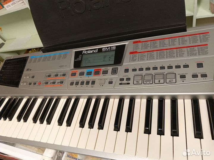 Синтезатор roland