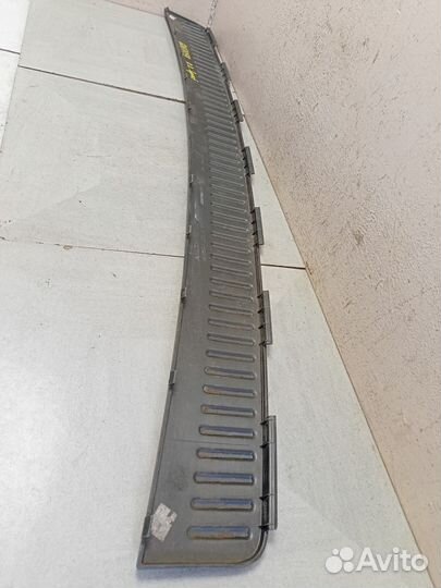 Накладка заднего бампера