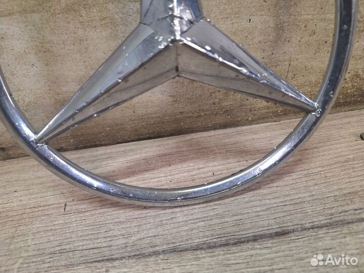 Эмблема передняя Mercedes-Benz E-класс W212/S212/C