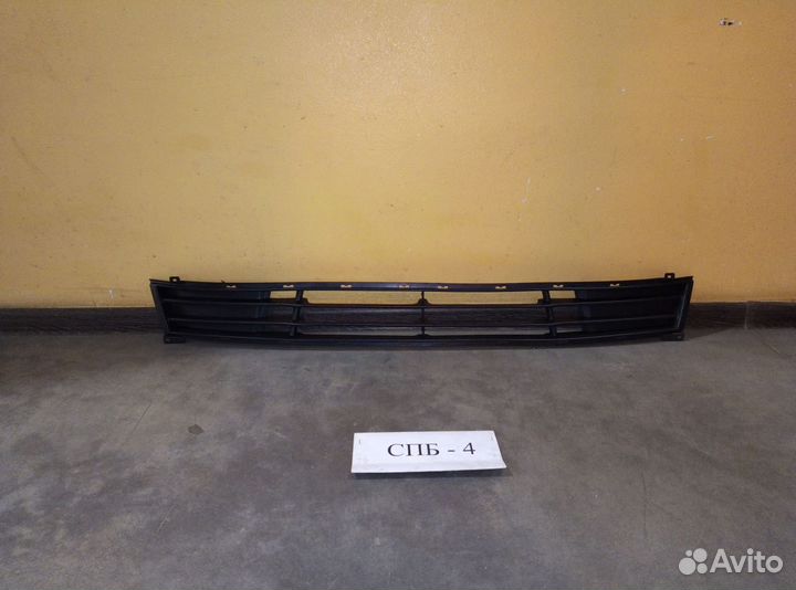 Решетка в бампер нижняя Hyundai Elantra 4 HD