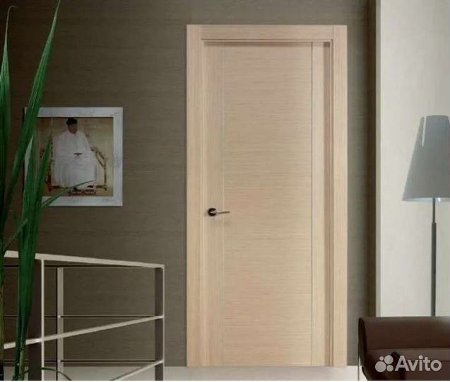 Дверь в ванную новая