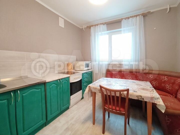 2-к. квартира, 54 м², 6/9 эт.