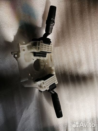 Подрулевой переключатель Mazda 3