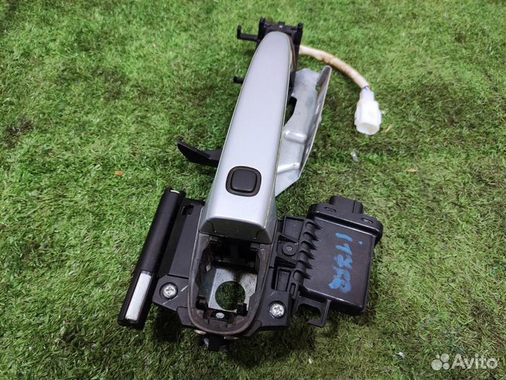 Ручка наружная двери передней правой Lexus GS 450