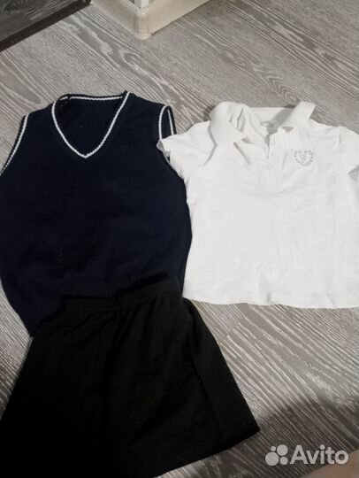 Школьные вещи для девочки, пакетом