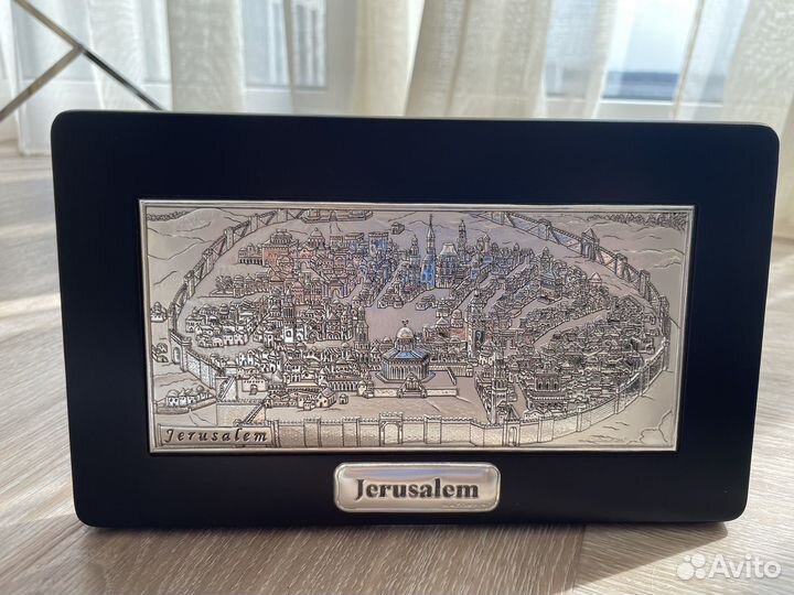 Серебряная картина в раме Hazorfim