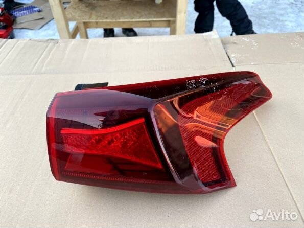 Фонарь задний правый Hyundai Santa Fe 4 TM