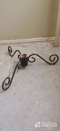 Подставка под елку