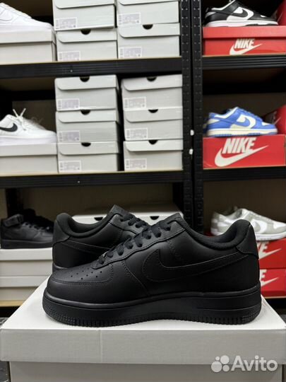 Nike air force 1'07 low black