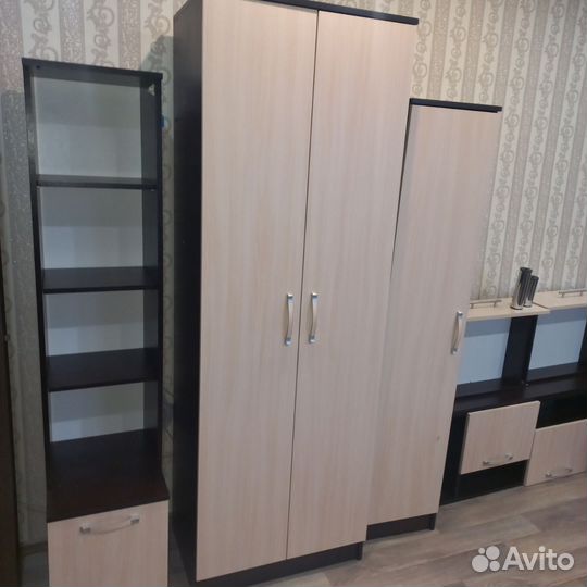 Стенка в гостиную