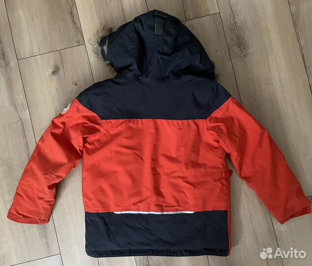 Куртка зимняя теплая quechua 10-11 лет