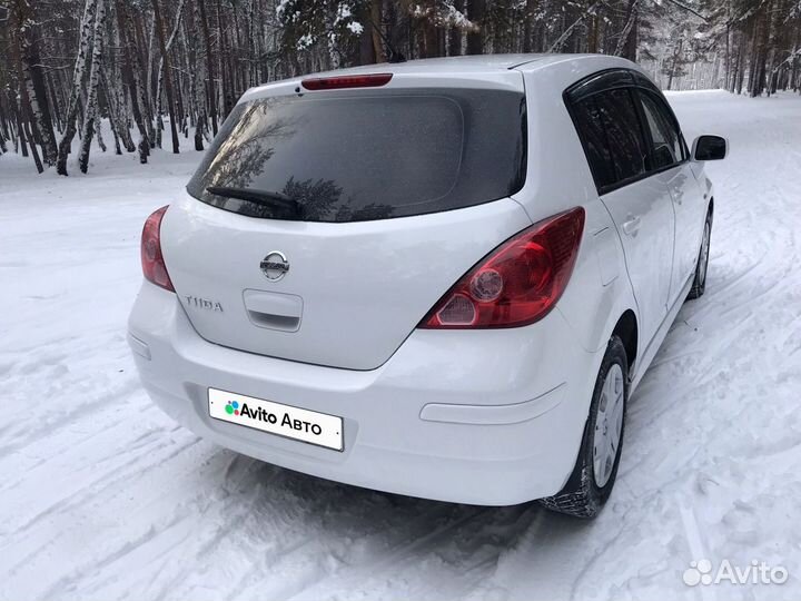 Nissan Tiida 1.6 AT, 2012, 161 440 км