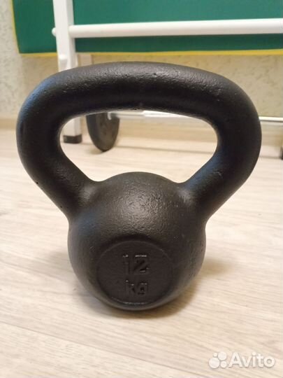 Гири 12,16,24кг + штанга 15кг