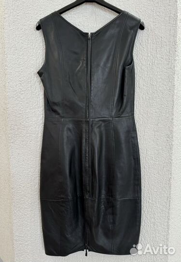 Кожаное платье Emporio Armani