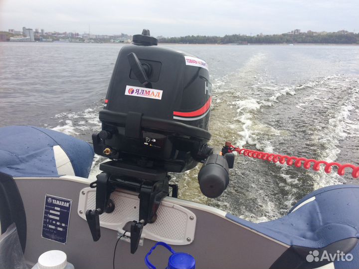 Моторная лодка: лодочный мотор и лодка надувная