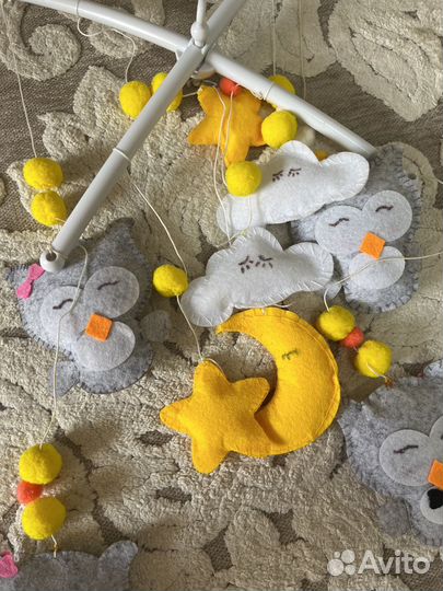 Мобиль на кроватку