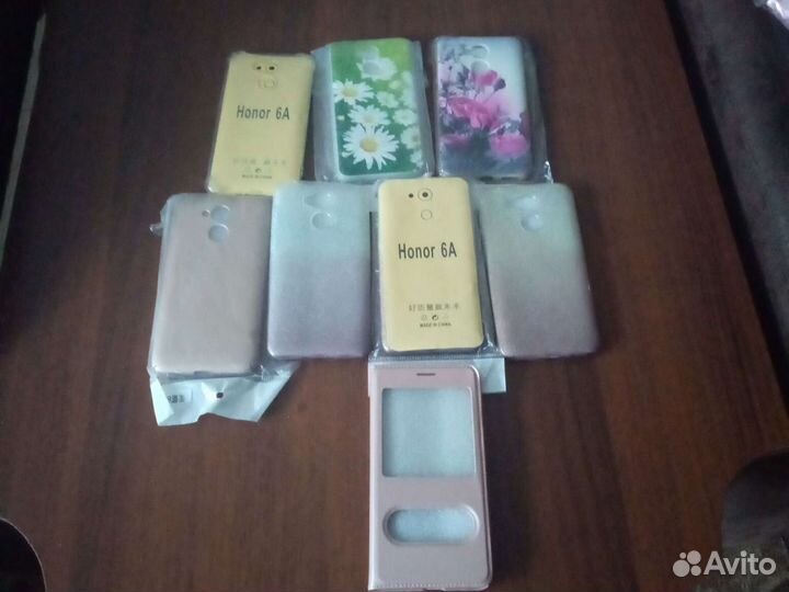 Чехлы на смартфон