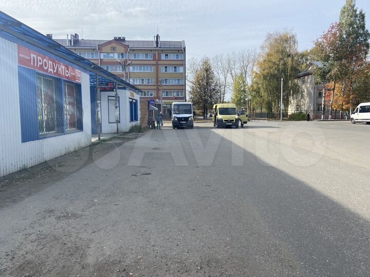 Магазин на земельном участке 16,66 соток