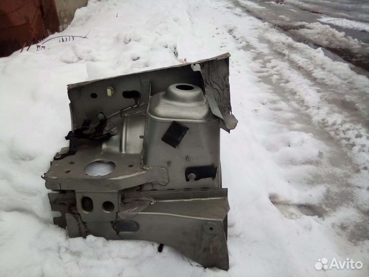 Лонжерон logan 2