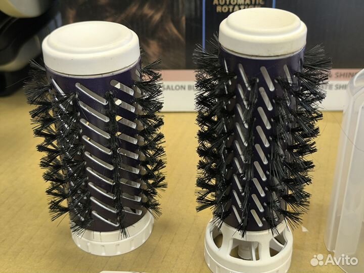 Фен-щетка Rowenta Brush Activ Volume&Shine