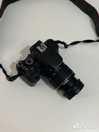 Зеркальный фотоаппарат canon 700d