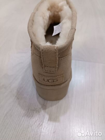 Ugg classic ultra mini platform