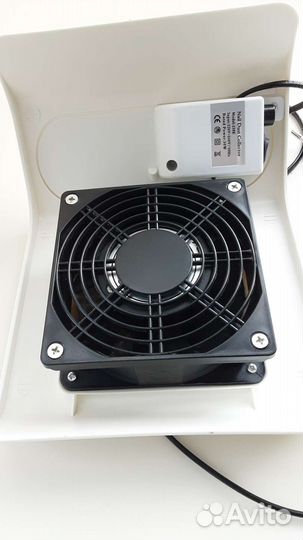 Маникюрный пылесос/Вытяжка для маникюра и педикюра