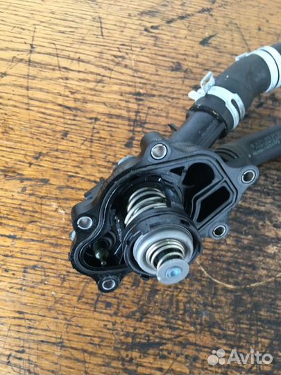 Термостат Mercedes E-Class W212 M271 1.8TI 2010