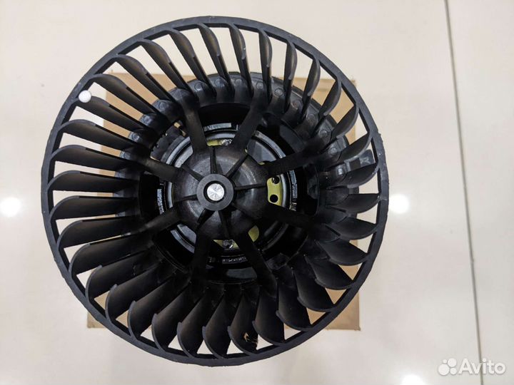 Мотор отопителя ford transit (00) / transit (06)