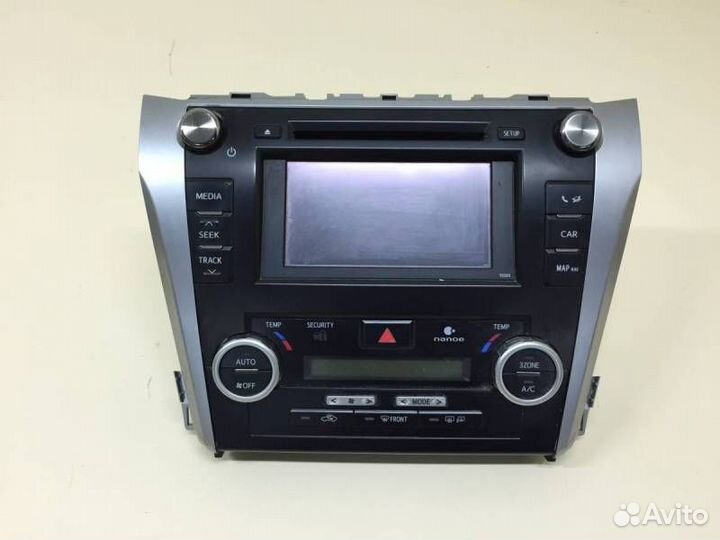 Магнитола Toyota Camry