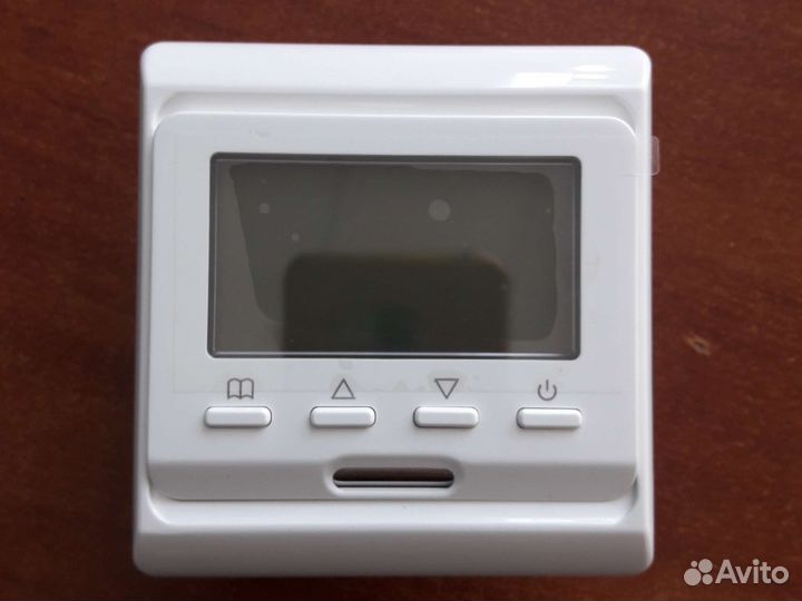 Терморегулятор с ЖК дисплеем программируемый