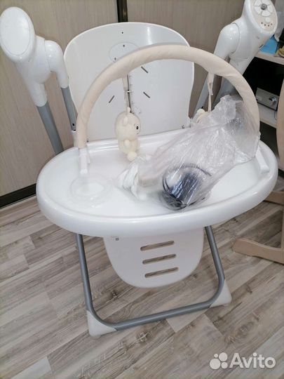 Детский стульчик, качели babyton