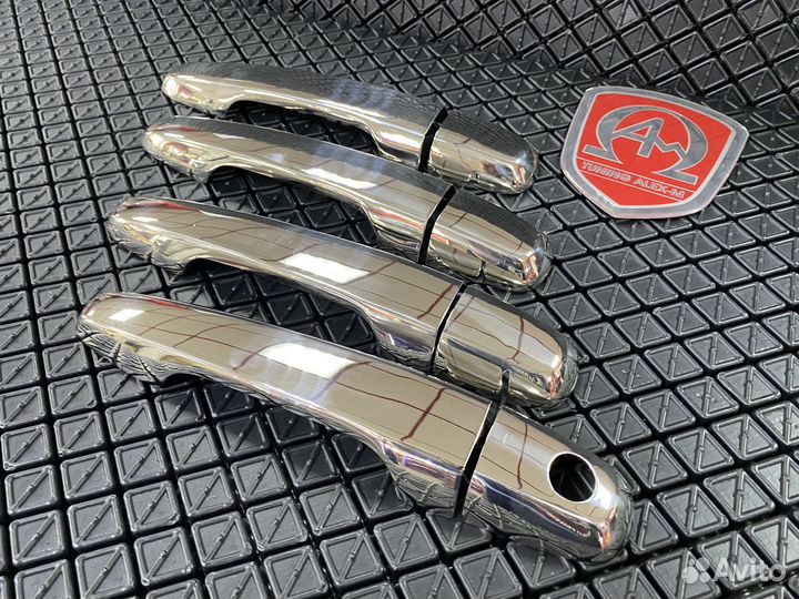 Накладки на ручки Mitsubishi L200 Triton 2007+