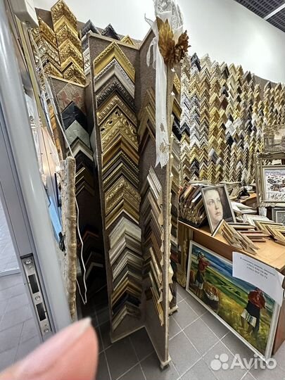 Стойка выставочная