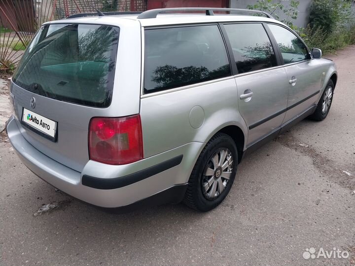 Volkswagen Passat 1.6 МТ, 2002, 210 000 км