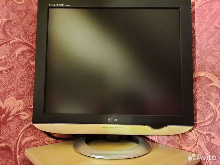 Монитор LG